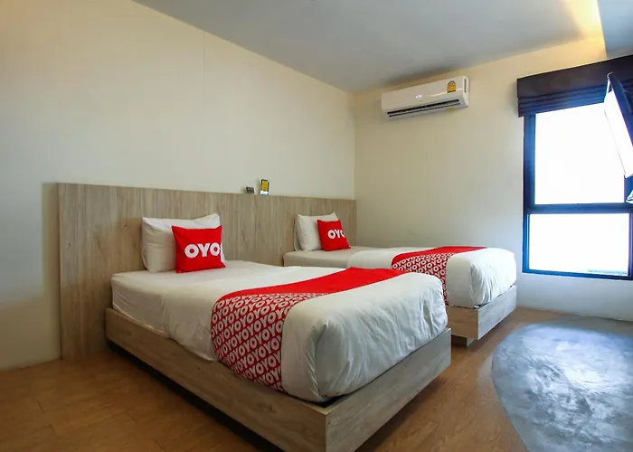 Hotel Day @ Bts Bang Chak 2*